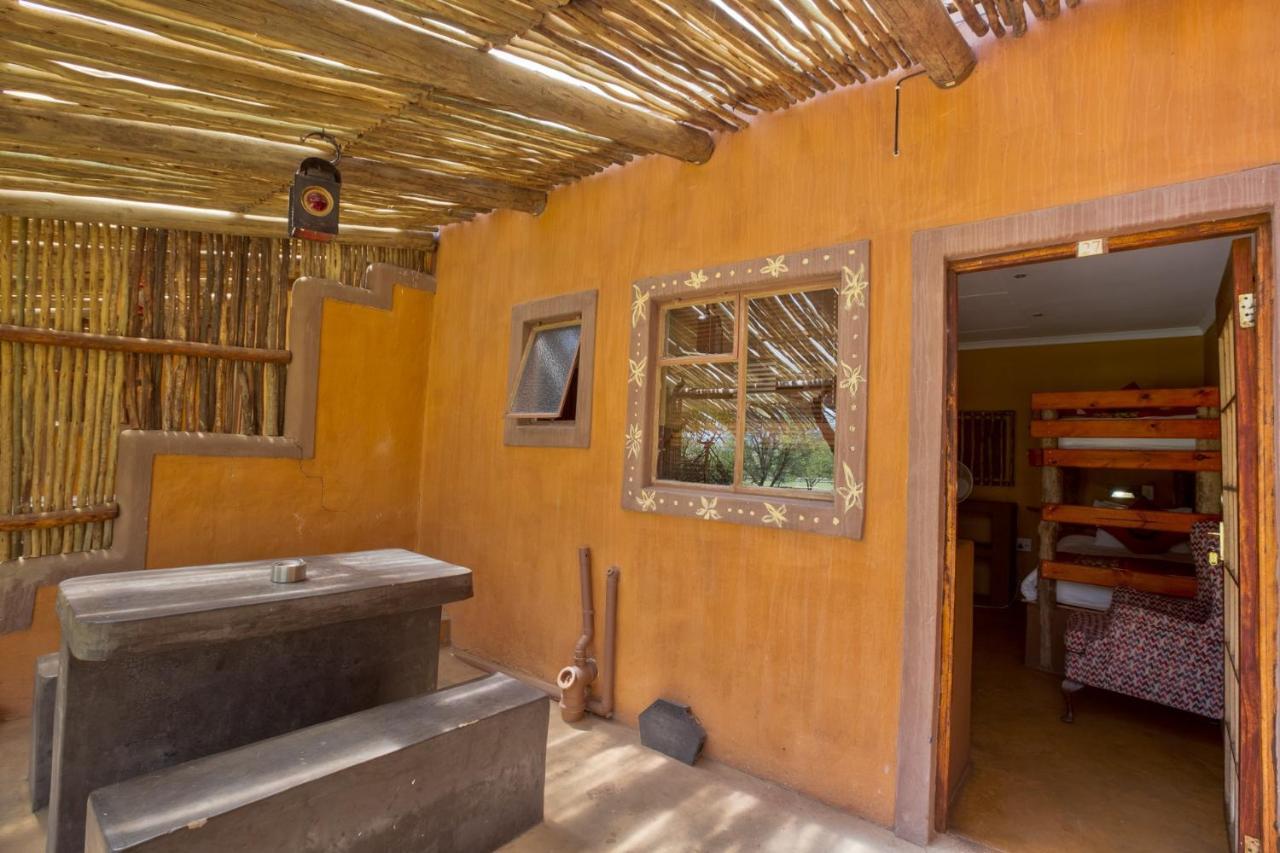 Amphitheatre Backpackers Lodge Ethels Drive Esterno foto